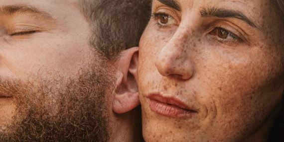 Z kn odporame vborn panielsky film Pouje ma? a z televzie esk seril Ratolesti. Podcast Vertigo